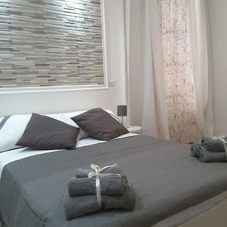 Il Centro Storico Apartment Catania Luaran gambar